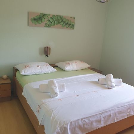 Holiday Home Zvecanje Номер фото