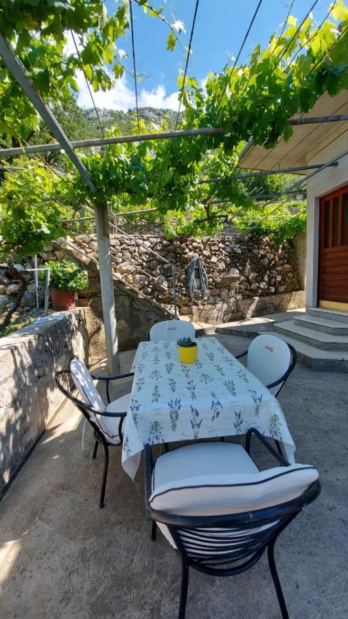 Holiday Home Zvecanje Экстерьер фото